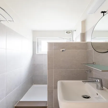 Elisa Beta * ニーウポールト